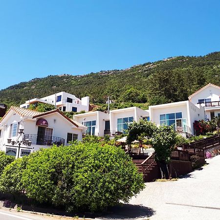 Namhae Bluemare Pension Kültér fotó