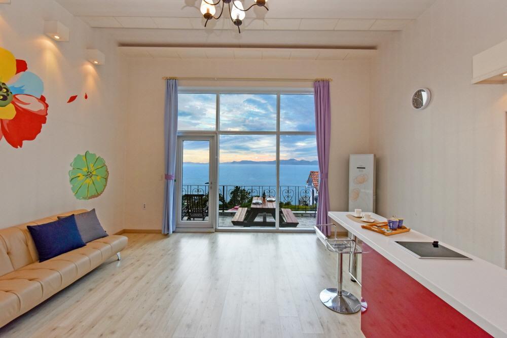 Namhae Bluemare Pension Kültér fotó