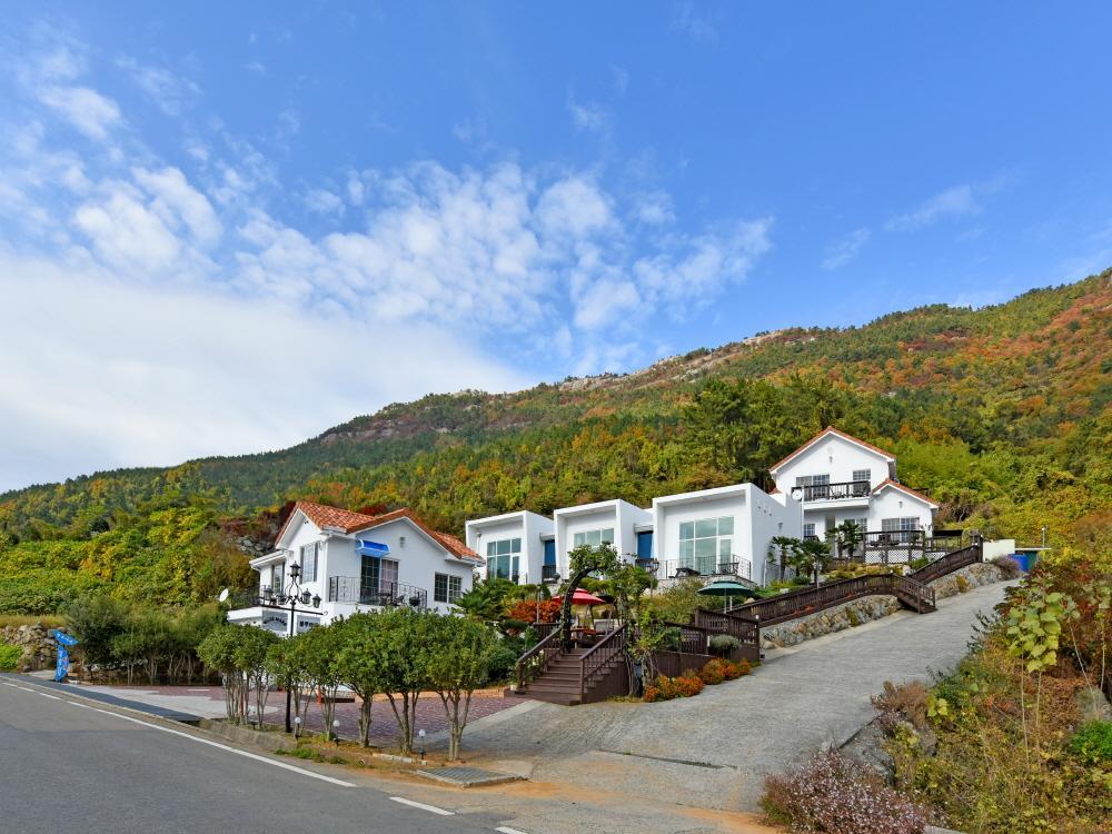 Namhae Bluemare Pension Kültér fotó