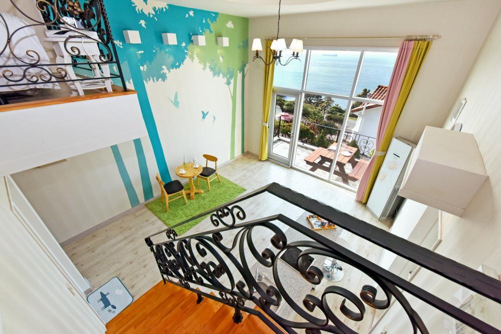 Namhae Bluemare Pension Kültér fotó