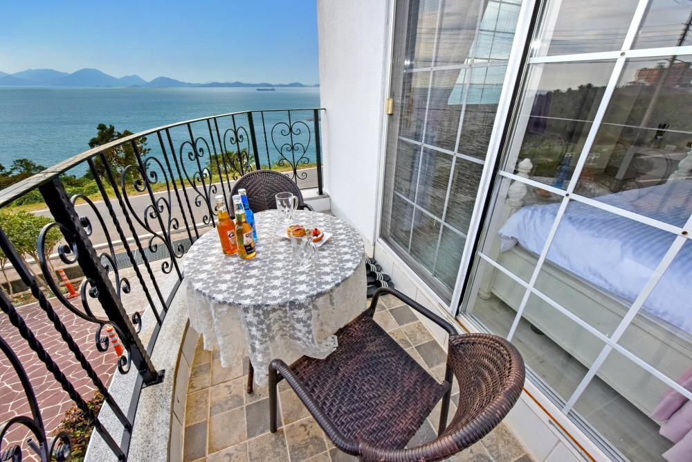 Namhae Bluemare Pension Kültér fotó