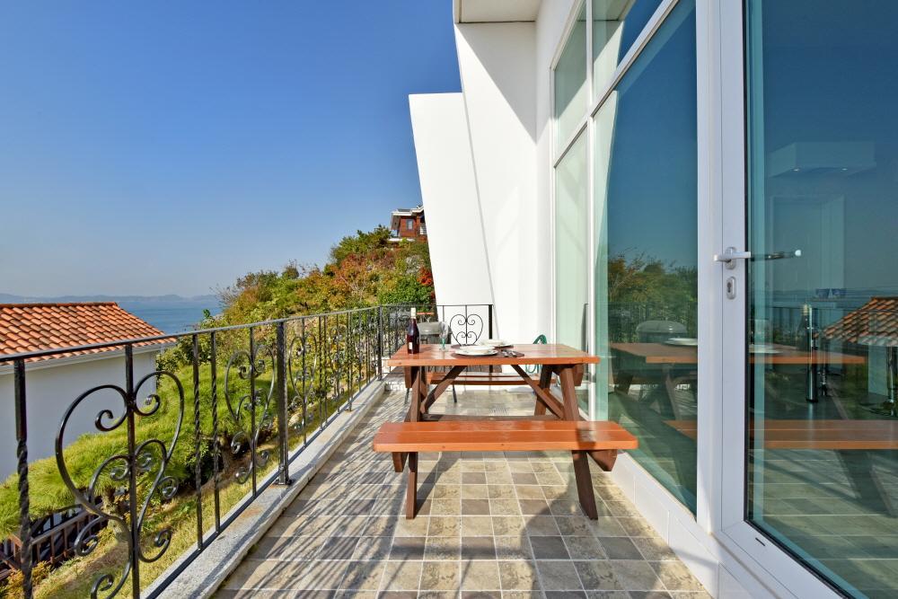 Namhae Bluemare Pension Kültér fotó
